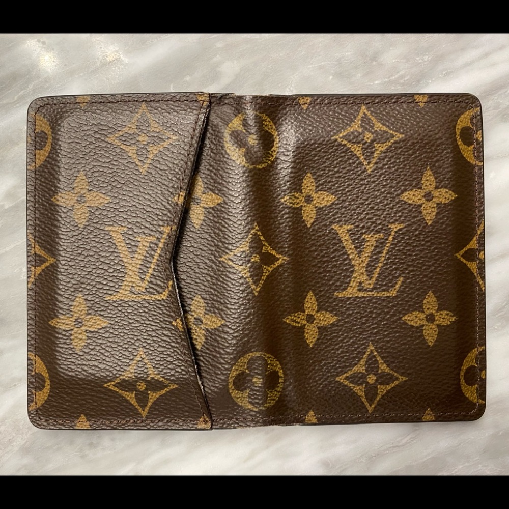 {SOLD} Louis Vuitton - Pocket Organizer - Picture 2 of 7